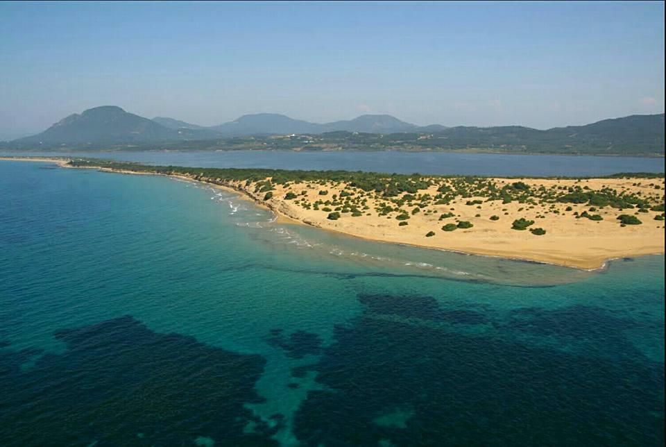 Tetraktys Estate Beachside Υδωρ Ágios Matthaíos Kültér fotó